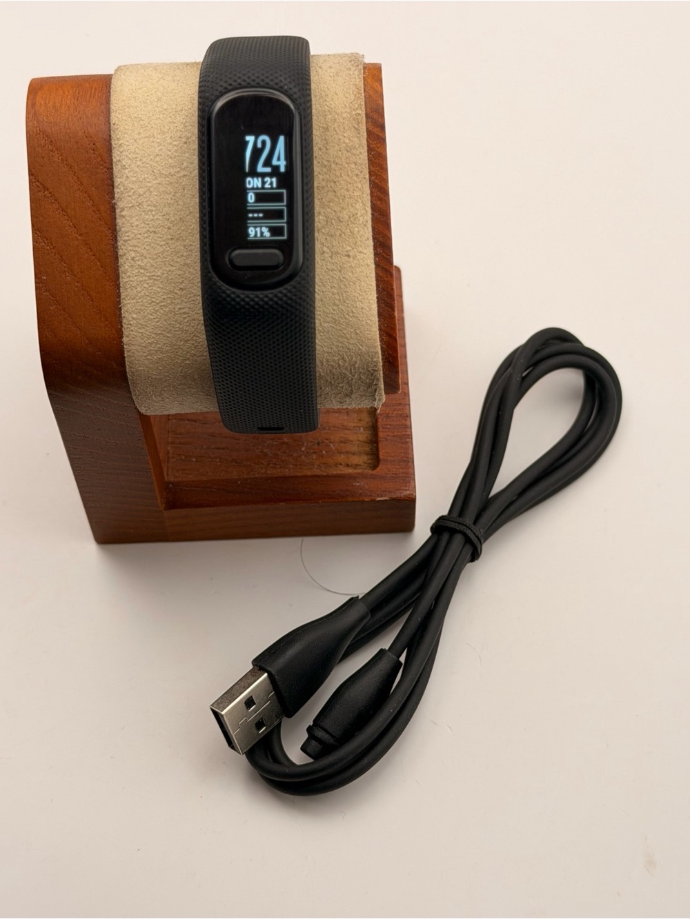Garmin Vivosmart 5, excellent, Charger included, Black, Tested, smartwatch